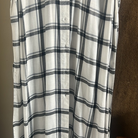 Women’s Mudpie dress - Picture 2 of 5